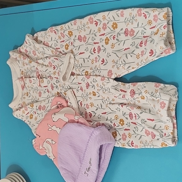 Carter's Other - 0-3 month bundle 3 pieces